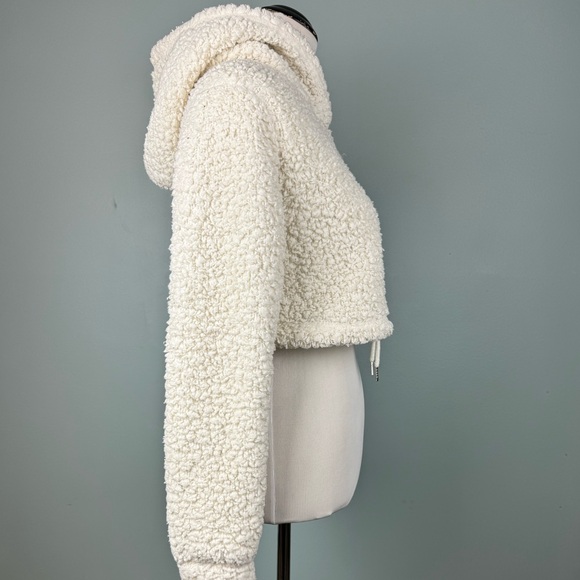 Fuzzy Cozy Blanket Hoodie - Picture 2 of 7